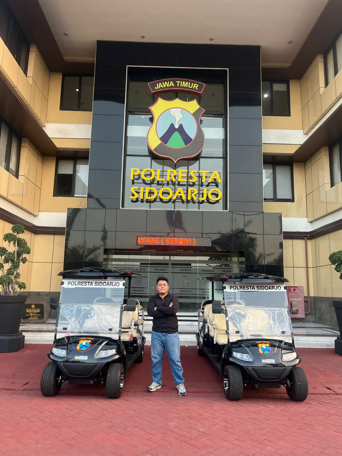 2 Unit Mobil Golf untuk Polersta